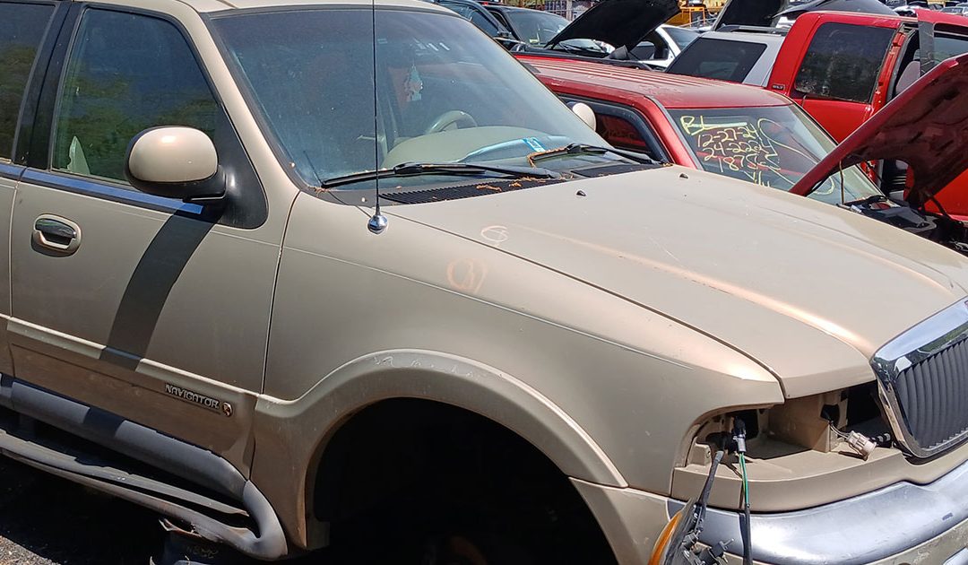 $1,125 paid for 2004 Lincoln Navigator